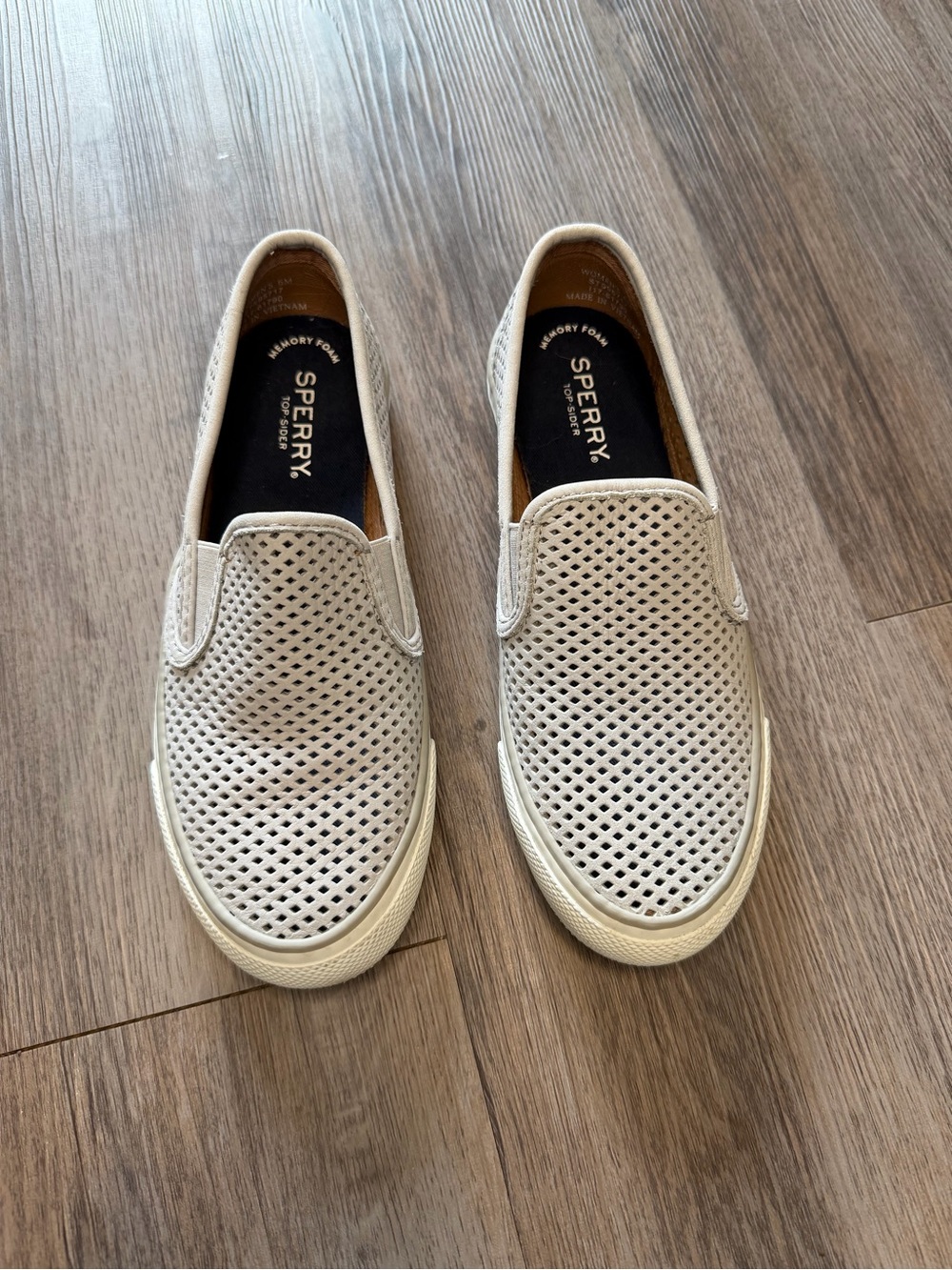 Sperry Slip On Grey Shoes Womens 6